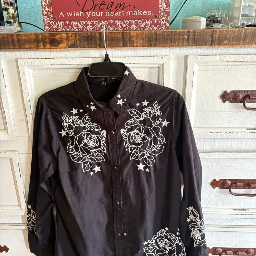 Black Floral Embroidered Women's Blouse